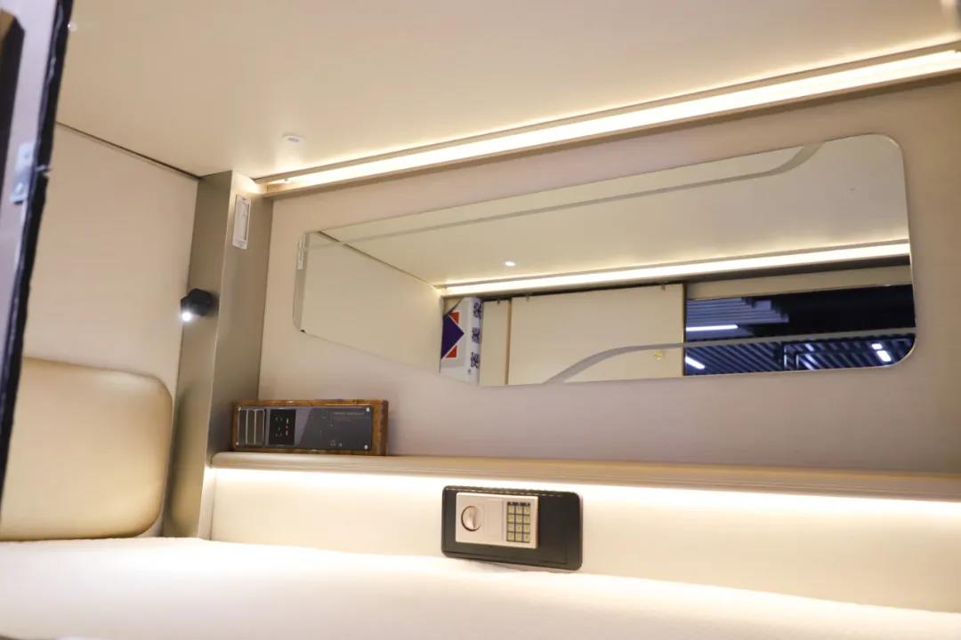 1637413860140756.jpg 32.jpg